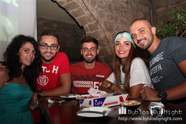 Saturday Night at Garden Pub, Byblos